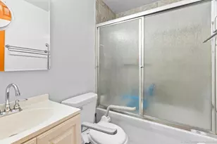 16738 Hilltop Ave, Orland Hills, IL 60487 - Photo 11
