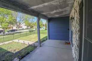 35 Meyerson Way, Wheeling, IL 60090 - Photo 3