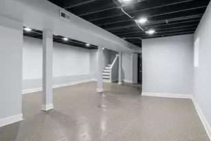 10151 S Ave M, Chicago, IL 60617 - Photo 23