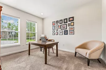 1251 W Thomas Road, Wheaton, IL 60187 - Photo 5