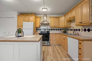 1133 Royal St George Dr, Naperville, IL 60563 - Photo 5