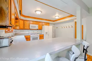 45W984 McDonald Rd, Hampshire, IL 60140 - Photo 11