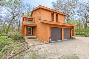 45W984 McDonald Rd, Hampshire, IL 60140 - Photo 3