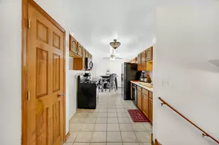 17417 Kedzie Ave, Hazel Crest, IL 60429 - Photo 7