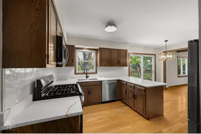 1749 E Bailey Road, Naperville, IL 60565 - Photo 5