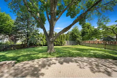 1749 E Bailey Road, Naperville, IL 60565 - Photo 33