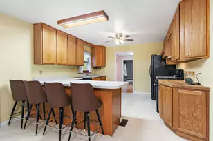 148 Holly St, Dekalb, IL 60115 - Photo 15