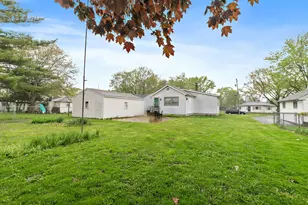 148 Holly St, Dekalb, IL 60115 - Photo 25