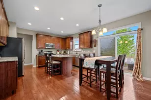 3463 Ayres Dr, Aurora, IL 60506 - Photo 7