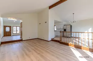 2450 Chas Dr, Rolling Meadows, IL 60008 - Photo 13