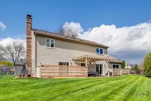 117 Annapolis Dr, Vernon Hills, IL 60061 - Photo 37