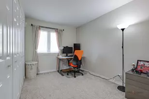 117 Annapolis Dr, Vernon Hills, IL 60061 - Photo 25