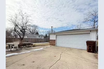 126 Indiana Street, Park Forest, IL 60466 - Photo 17