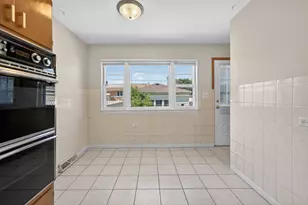 9134 Chestnut Ave, Franklin Park, IL 60131 - Photo 13