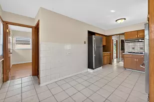 9134 Chestnut Ave, Franklin Park, IL 60131 - Photo 15