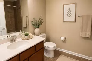77 N Quentin Rd, Palatine, IL 60067 - Photo 13