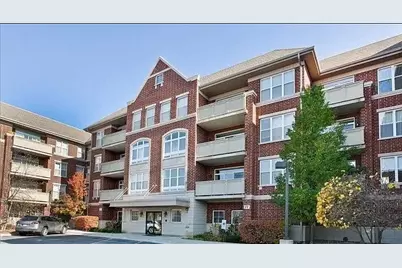 77 N Quentin Road #202, Palatine, IL 60067 - Photo 1