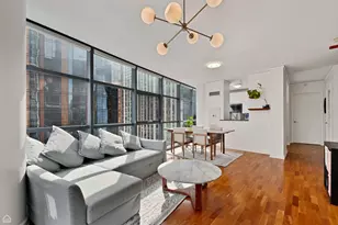 201 N Westshore Dr, Chicago, IL 60601 - Photo 3