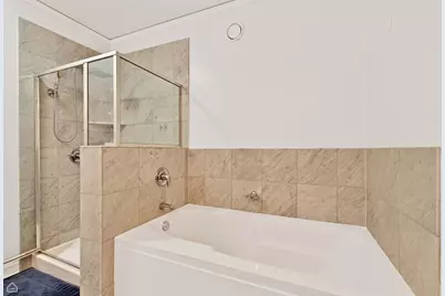 201 N Westshore Drive #2508, Chicago, IL 60601 - Photo 15
