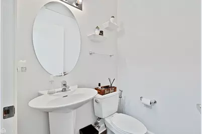201 N Westshore Drive #2508, Chicago, IL 60601 - Photo 19