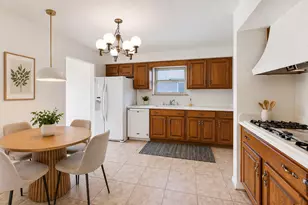 8840 Keeler Ave, Skokie, IL 60076 - Photo 7
