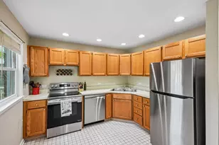 836 Lyford Ln, Wheaton, IL 60189 - Photo 9