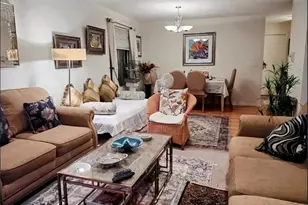239 Gregory St, Aurora, IL 60504 - Photo 7