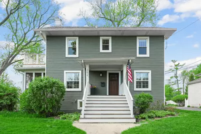 252 Sunset Avenue, Glen Ellyn, IL 60137 - Photo 1
