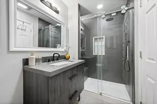 1041 Forest Ave, Deerfield, IL 60015 - Photo 17