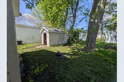 725 Michelle Drive, Chicago Heights, IL 60411 - Photo 15