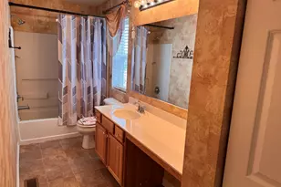 916 Bluebell Cir, Joliet, IL 60431 - Photo 9