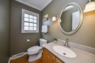 1702 La Palma Ct, Wheaton, IL 60189 - Photo 9