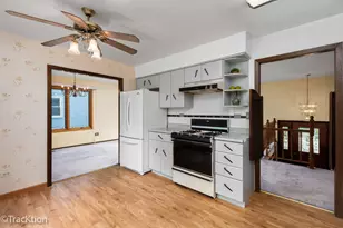 566 Cambridge Way, Bolingbrook, IL 60440 - Photo 5