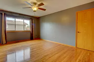 17430 Bridalwood Ln, Tinley Park, IL 60487 - Photo 21