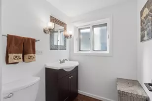 838 S Saylor Ave, Elmhurst, IL 60126 - Photo 11