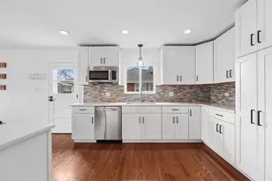 838 S Saylor Ave, Elmhurst, IL 60126 - Photo 7