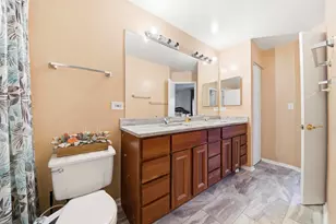 2861 Shelly Ln, Aurora, IL 60504 - Photo 13