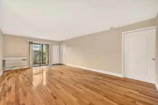 2219 Nichols Rd, Arlington Heights, IL 60004 - Photo 11