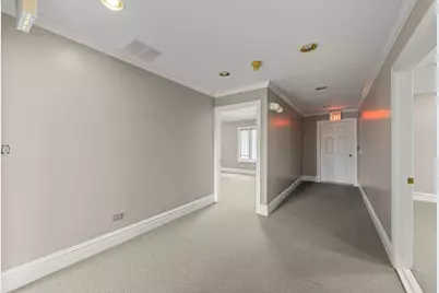 610 N Washington Street #2, Naperville, IL 60563 - Photo 5