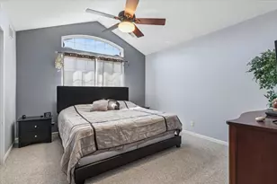 3414 Blue Ridge Dr, Carpentersville, IL 60110 - Photo 11