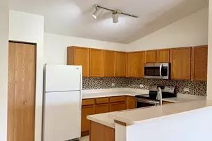 1580 McClure Rd, Aurora, IL 60505 - Photo 7