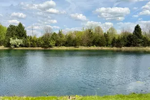 1580 McClure Rd, Aurora, IL 60505 - Photo 13