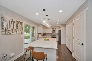 529 Stafford Dr, New Lenox, IL 60451 - Photo 3