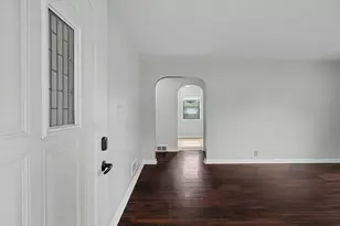 610 S Western Ave, Champaign, IL 61821 - Photo 3