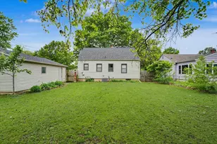 610 S Western Ave, Champaign, IL 61821 - Photo 21
