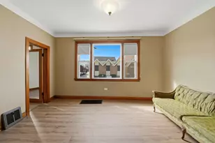 2111 Main St, Melrose Park, IL 60160 - Photo 11