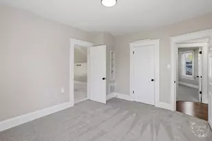 395 E 1st Ave, Clifton, IL 60927 - Photo 19