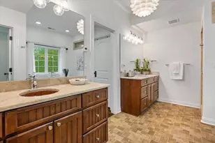 1021 Linden Ln, Glenview, IL 60025 - Photo 39