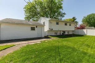 5003 45th Ave Ct, Moline, IL 61265 - Photo 27