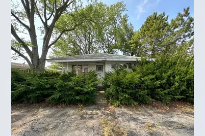 515 S Market Street, Hoopeston, IL 60942 - Photo 1